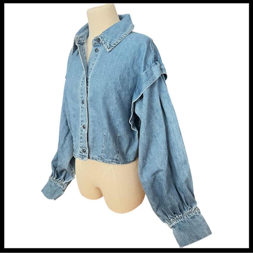 VIBRANT MIU Light Blue Denim Jacket